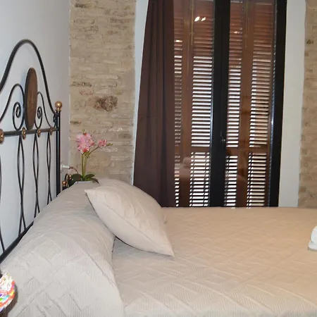 Apartment Plazuela Arco El Portillo