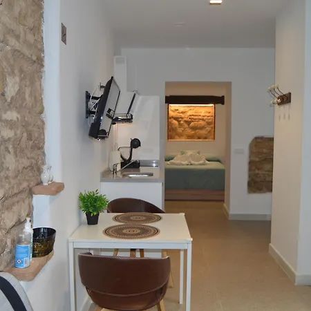 Plazuela Arco El Portillo Apartman *