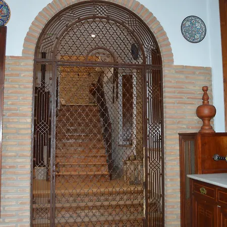 Plazuela Arco El Portillo *